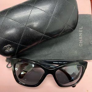 🕶 CHANEL 5313–A Sunglasses